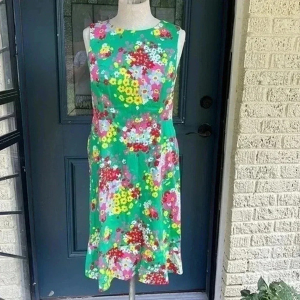 Talbots Springtime Floral Shift Dress size 2